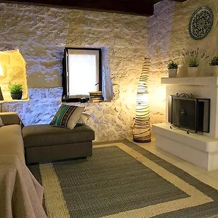 Trullo Dorato Villa *